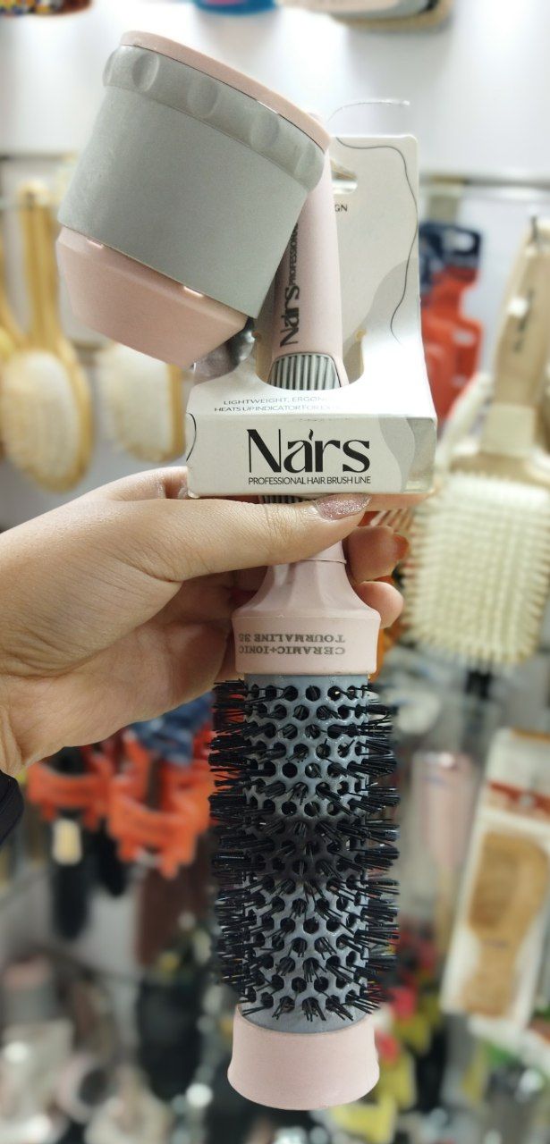 برس مو گرد سرامیکی و حرارتی برند نارس Nars سایز ۳۵